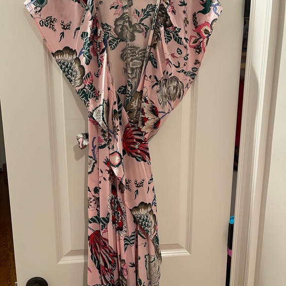 NWOT Tory Burch Adelia runway pink floral wrap dress 14 - Picture 5 of 10